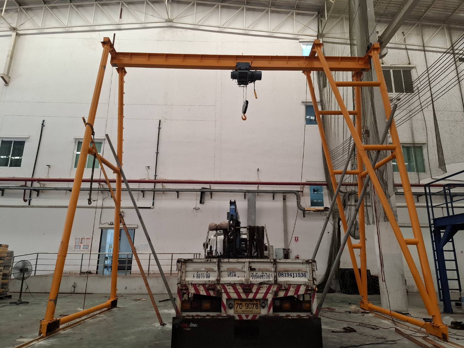 งานติดตั้งเครนขาเอ